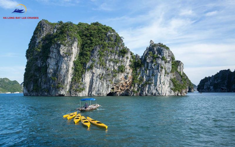 Tips for tourists when experiencing Ha Long Bay culture