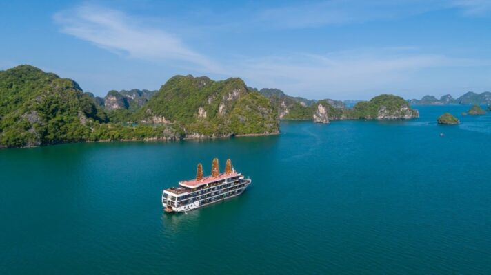 Halong Bay Cruise Safety Reviews