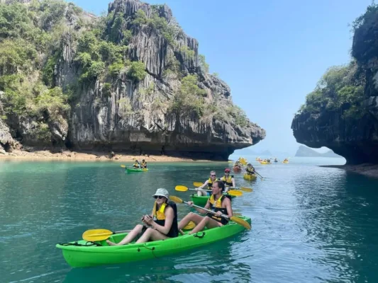Halong Bay Cruises in High Season