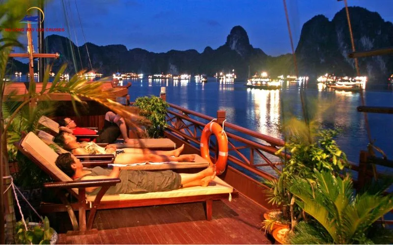 Travel tips for visiting Halong Bay in November