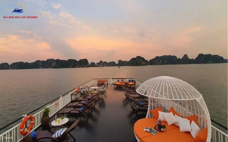 Halong Bay cruise tour package