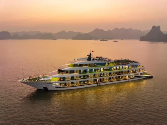 Top Rate Halong Bay Cruises