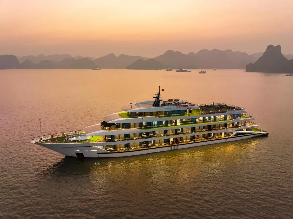 Top Rate Halong Bay Cruises