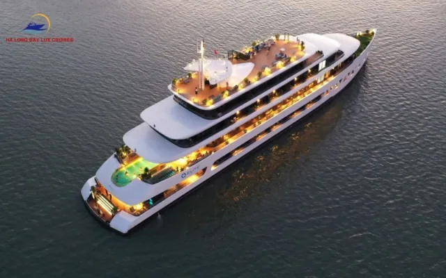 5-star luxury cruise