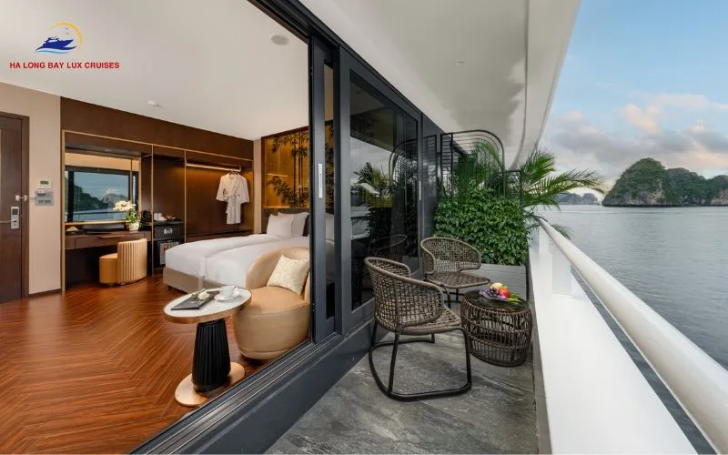 Stay on a Halong Bay Cruise