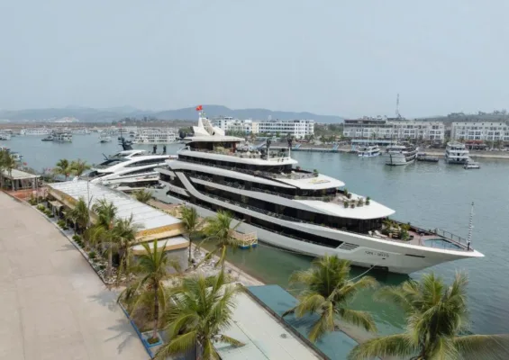 Book Halong Bay Cruises from Brazil