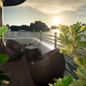 bai tu long 5 star cruise