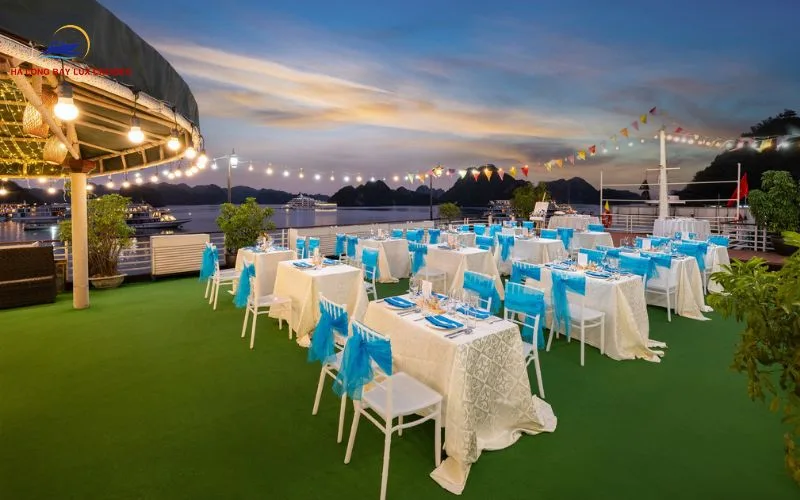 Cruises with private fine-dining options