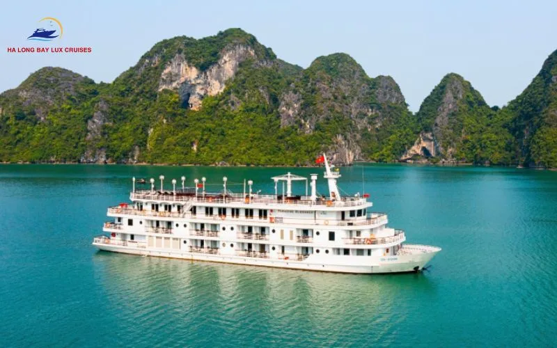 How to avoid Halong Bay Cruise scams