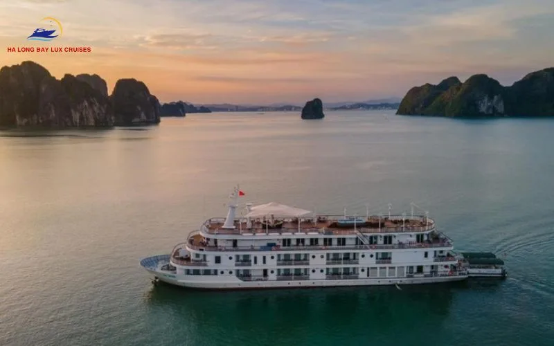 A comprehensive guide to the Paradise Elegance cruise in Ha Long Bay