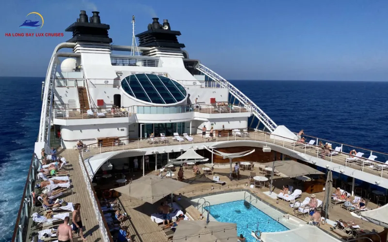 Luxury vs Premium Cruise Lines: Head-to-Head Engineering & Hospitality Metrics