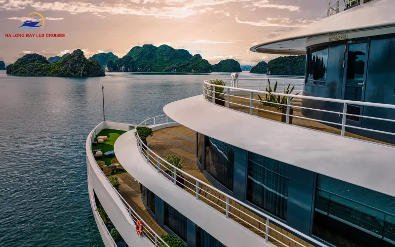 Detailed Catherine Cruise Overnight Itinerary Options