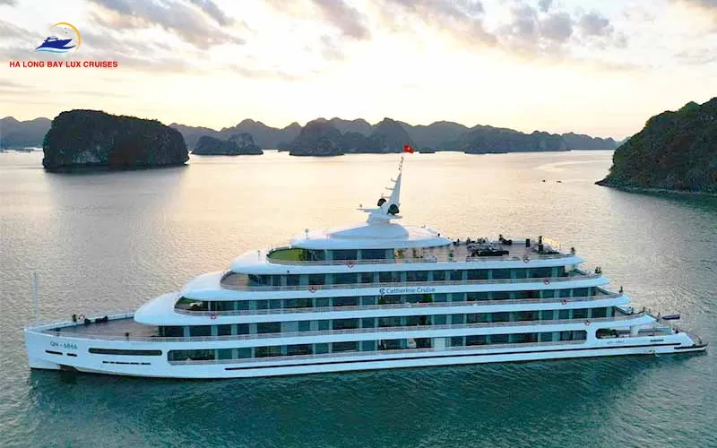 Detailed Breakdown: A Culinary Timeline Onboard Catherine Cruise