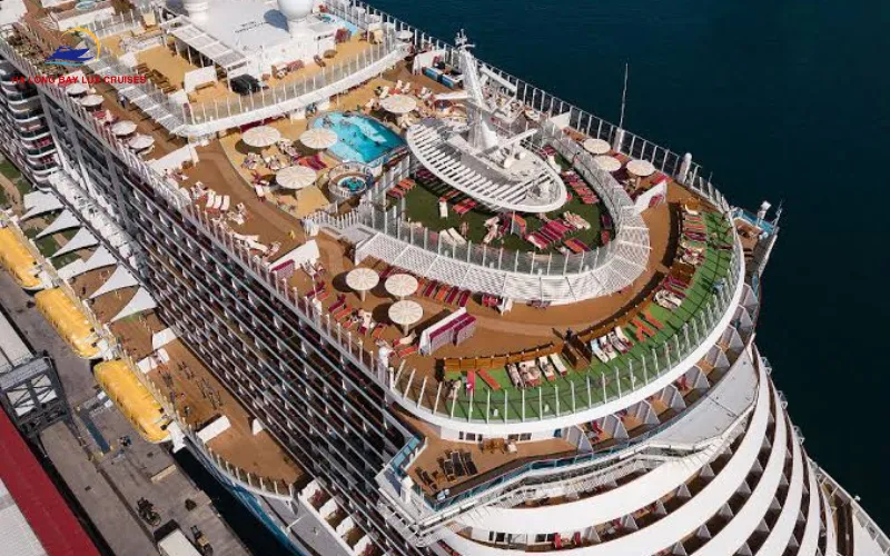 Essential Luxury Cruise Ship Amenities Every Traveler Should Expect