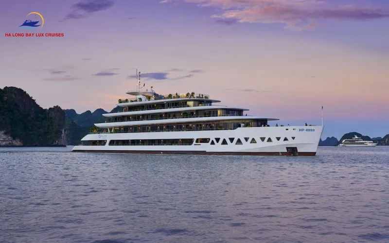 Exploring the 2-Day 1-Night Elite of the Seas Itinerary