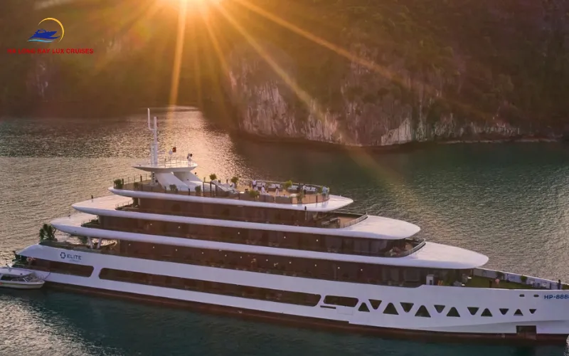 What Defines an Elite Ha Long Bay Cruise Experience?