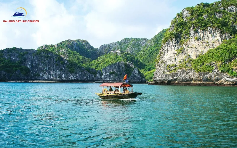 Traditional Island Crafts & Culinary Heritage