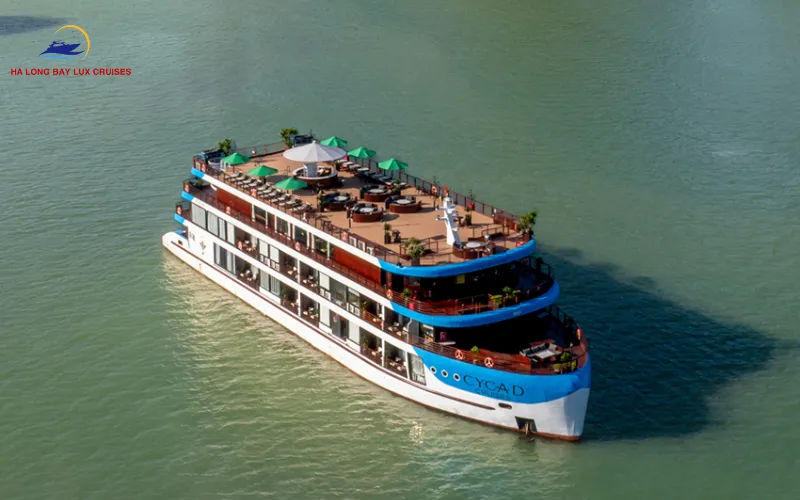 Onboard Beverage Selections & Bar Policies