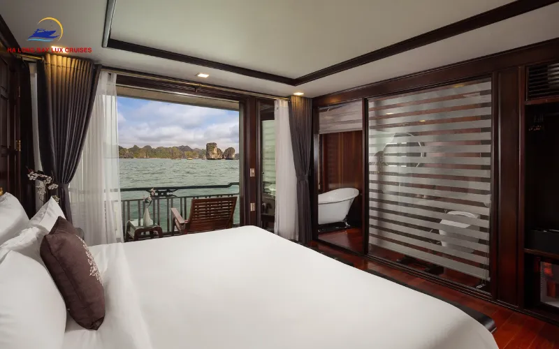 Who Should (and Shouldn't) Book a Cabin Near Public Areas