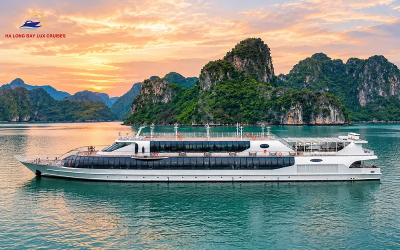 Why Book Your Ideal Cabin Layout with Ha Long Bay Luxcruises